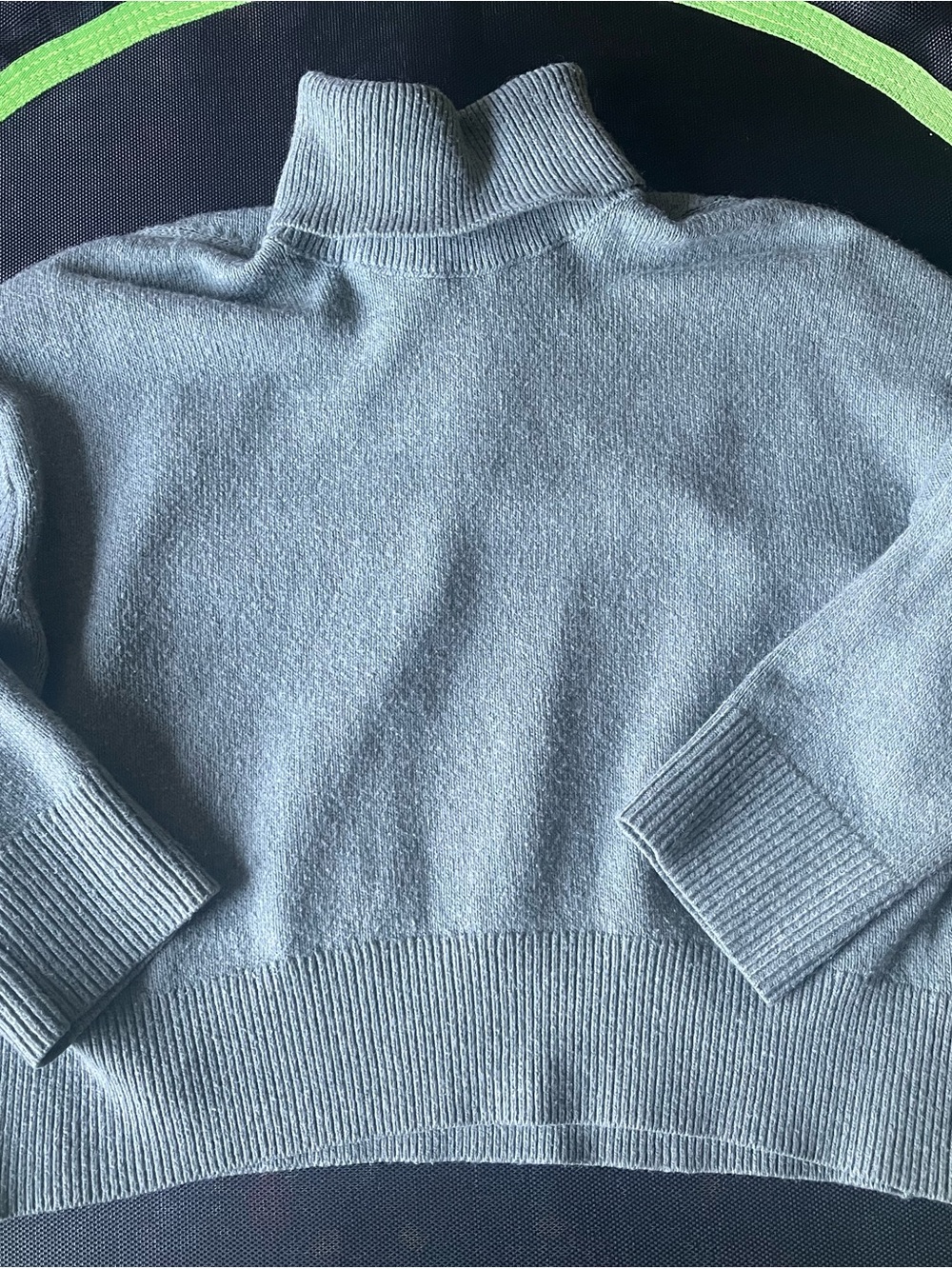 H&M Women’s Nile Blue-Green Sweater with Large Turtleneck Size S